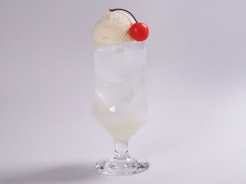 白いクリームソーダ